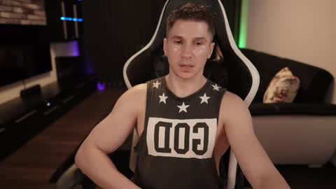 Dorian Reyes online show from 02/16/25, 03:58