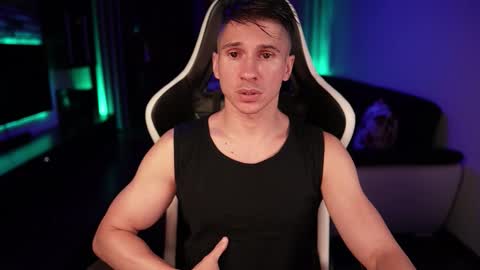 Dorian Reyes online show from 09/15/25, 10:32