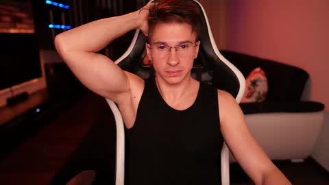 Dorian Reyes online show from 10/23/25, 12:54