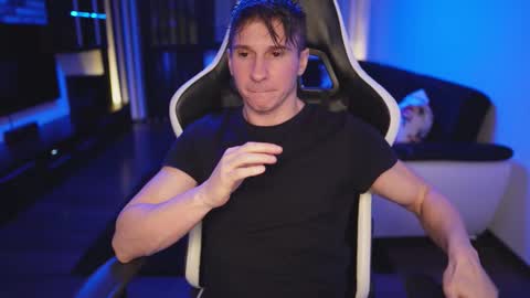 Snapshot of dorianreyes chatting on 01/11/26, 12:04 Dorian Reyes online show from 01/11/26, 12:04