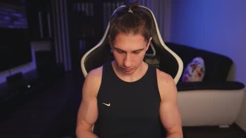 Snapshot of dorianreyes chatting on 03/14/26, 01:01 Dorian Reyes online show from 03/14/26, 01:01