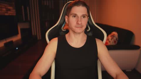 Snapshot of dorianreyes chatting on 03/16/26, 11:42 Dorian Reyes online show from 03/16/26, 11:42