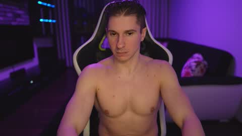 Snapshot of dorianreyes chatting on 03/21/26, 11:52 Dorian Reyes online show from 03/21/26, 11:52