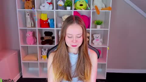 Vanessa online show from 07/11/26, 10:18