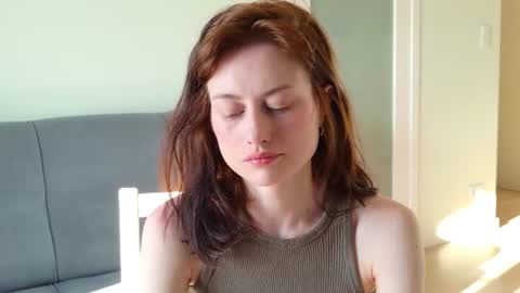 Snapshot of dormineaa chatting on 06/21/26, 04:37 dormineaa online show from 06/21/26, 04:37