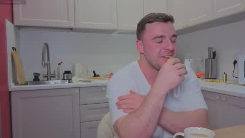 Sasha online show from 11/23/25, 07:57