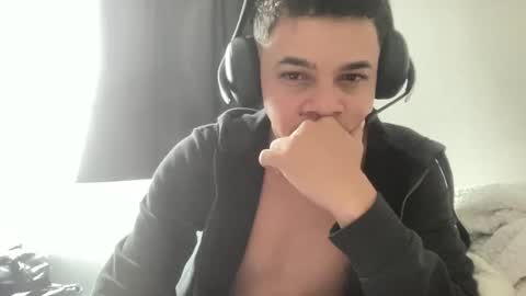 dotadinha online show from 02/22/26, 02:15