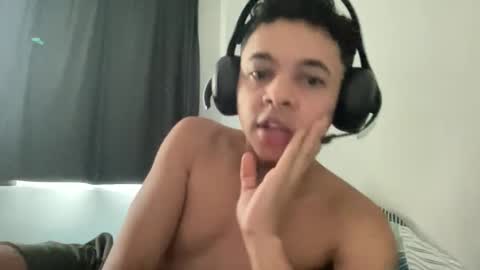 dotadinha online show from 02/23/26, 01:30