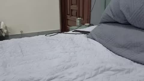 Snapshot of dotx90_fun chatting on 11/23/25, 01:11 Funlover online show from 11/23/25, 01:11