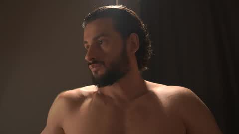 Keen online show from 03/26/26, 02:22