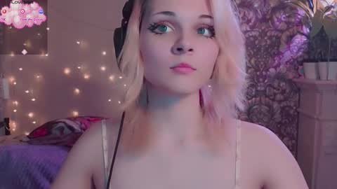 Angie online show from 11/07/25, 12:10