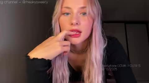 Lana  Eva  dont forget to give us a thumb up online show from 10/09/25, 12:58