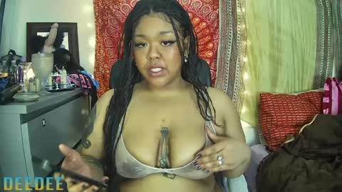 DeeDee online show from 02/09/25, 10:53