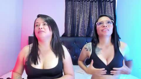 Double Delight online show from 03/04/26, 08:59