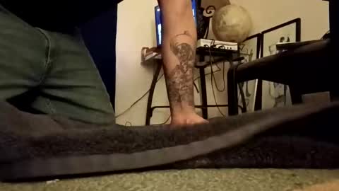 Snapshot of doubleheadedcock chatting on 12/16/25, 09:58 doubleheadedcock online show from 12/16/25, 09:58