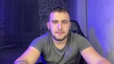 douglas_666 online show from 10/30/25, 08:09