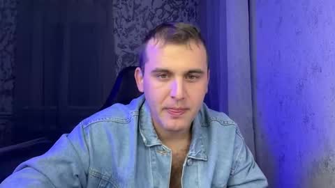 douglas_666 online show from 11/12/25, 07:13