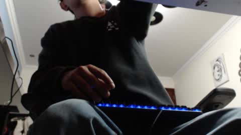 douglas_drake online show from 02/07/25, 03:12