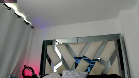 Douglas Safado online show from 04/26/26, 06:49