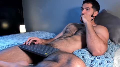 douglasskingjr online show from 10/27/25, 02:32