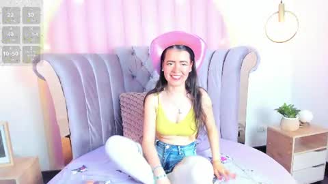 dovemullerr2 online show from 07/17/26, 07:41