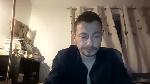 Snapshot of doveyfinn88 chatting on 12/04/25, 01:48 doveyfinn88 online show from 12/04/25, 01:48