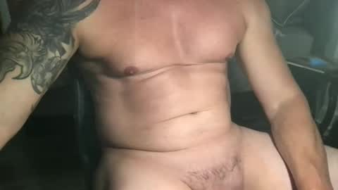 Snapshot of down4fun1269 chatting on 10/16/25, 05:03 Down4fun1269 online show from 10/16/25, 05:03