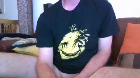 Snapshot of downundercock22 chatting on 10/18/25, 03:24 downundercock22 online show from 10/18/25, 03:24