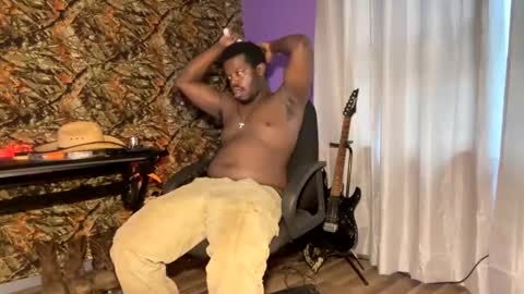 MrPirated online show from 12/28/24, 07:54