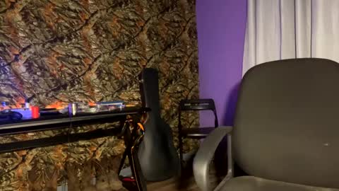 MrPirated online show from 01/06/25, 12:16