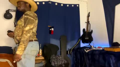 MrPirated online show from 01/21/25, 06:43