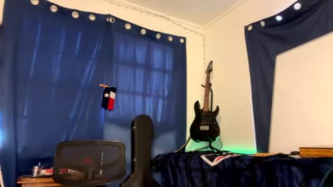 MrPirated online show from 01/22/25, 05:59