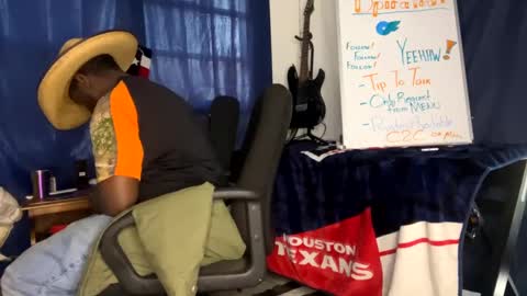 MrPirated online show from 01/29/25, 08:35