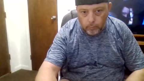 Snapshot of dr553335 chatting on 11/14/25, 10:40 Drew4ulady online show from 11/14/25, 10:40