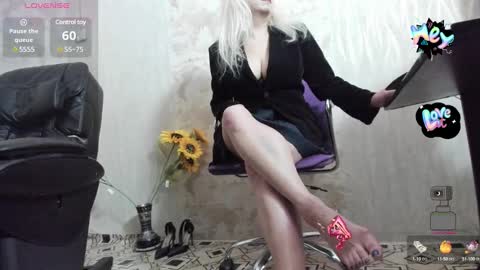 Snapshot of dr_squid_game123 chatting on 03/02/25, 02:43 Dr Squid Game123 online show from 03/02/25, 02:43