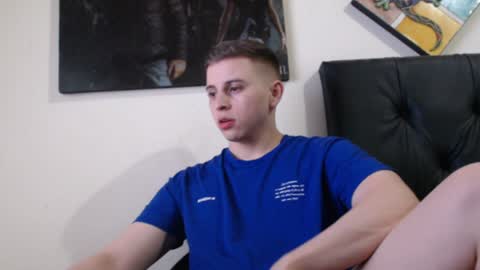 draco_boy2000 online show from 12/12/24, 07:15