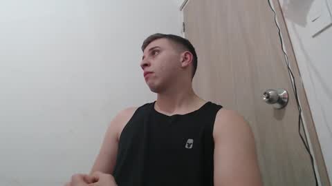 draco_boy2000 online show from 02/23/26, 11:46