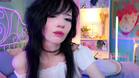 Draculaura online show from 12/06/24, 09:13