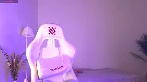 Lisbeth Salander online show from 10/27/25, 06:06