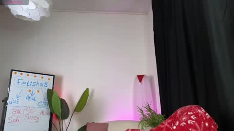 Lisbeth Salander online show from 01/14/26, 06:52