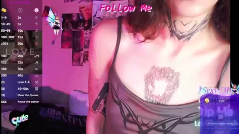 Snapshot of dragonmane666 chatting on 01/25/25, 11:13 dragonmane666 online show from 01/25/25, 11:13