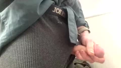 Snapshot of dragonrider72 chatting on 02/23/26, 07:00 dragonrider72 online show from 02/23/26, 07:00