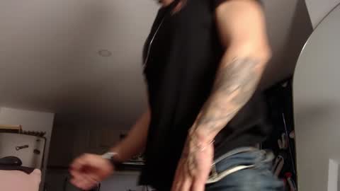 Snapshot of drake_jackson11 chatting on 02/01/25, 11:06 drake jackson11 online show from 02/01/25, 11:06