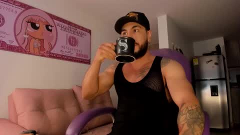 Snapshot of drake_jackson11 chatting on 09/29/25, 10:53 drake jackson11 online show from 09/29/25, 10:53