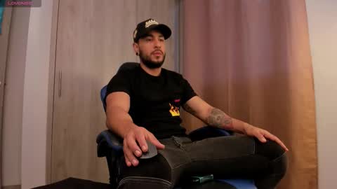 Snapshot of drake_jackson11 chatting on 11/20/25, 11:10 drake jackson11 online show from 11/20/25, 11:10