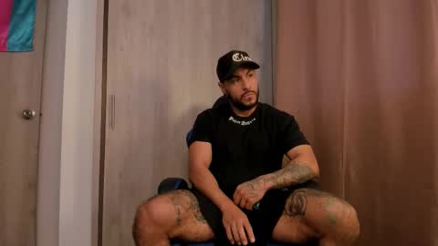 Snapshot of drake_jackson11 chatting on 11/21/25, 11:09 drake jackson11 online show from 11/21/25, 11:09