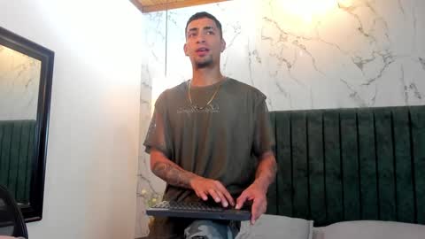 Drake Neuman online show from 01/30/25, 07:26