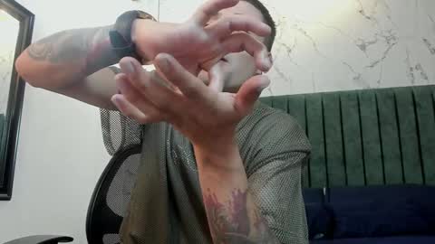 Drake Neuman online show from 02/04/25, 07:44