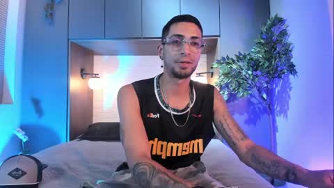 Snapshot of drakeneumann chatting on 05/26/26, 03:46 Drake Neuman online show from 05/26/26, 03:46