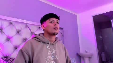 drakeeee online show from 11/27/25, 01:24